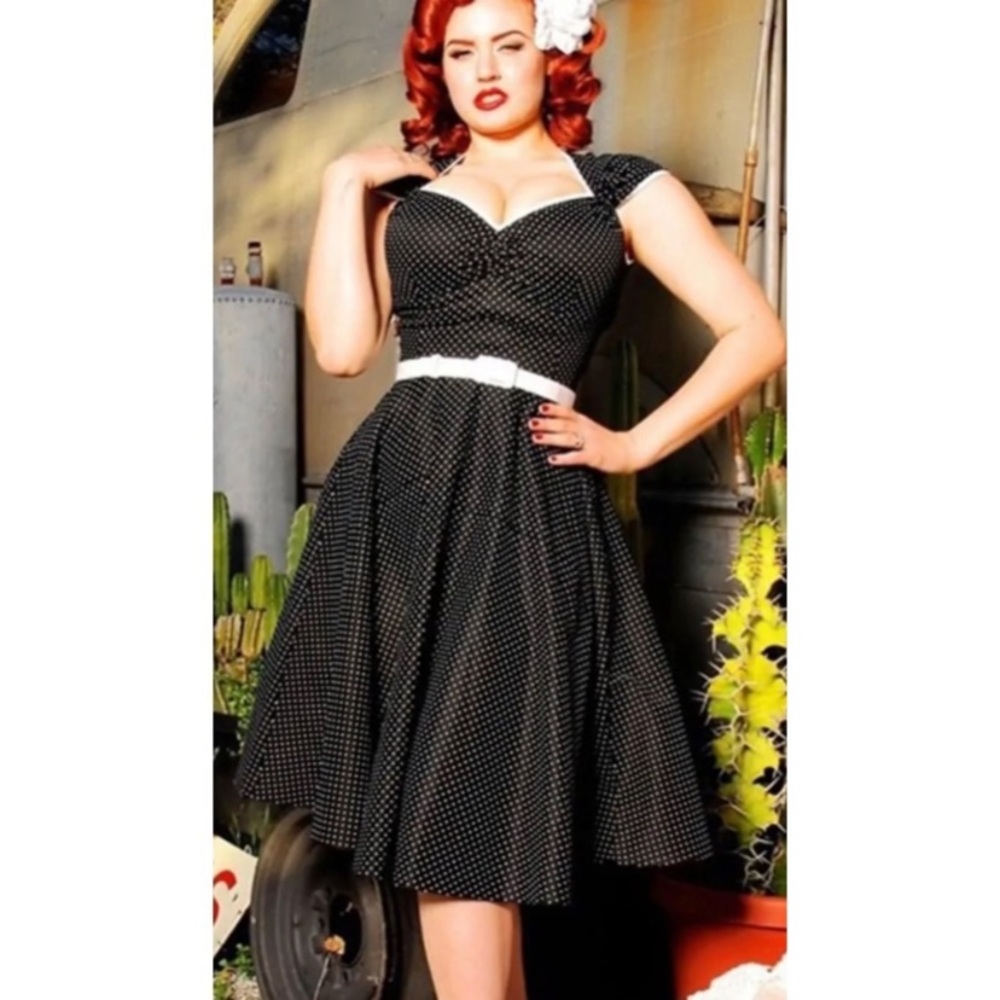 Pinup Couture Pindot Heidi NWT Small